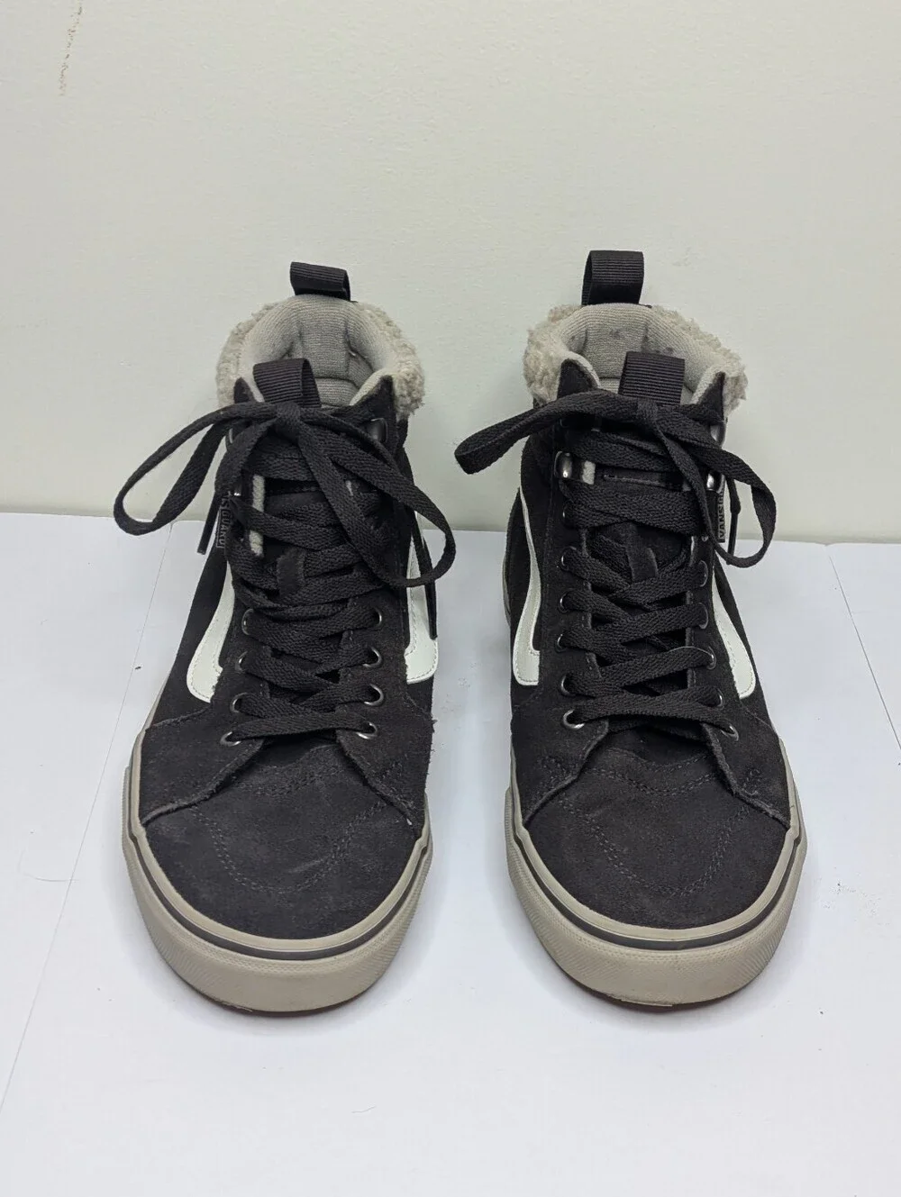 Vans Filmore High Top Sherpa Sneaker 9 Women
